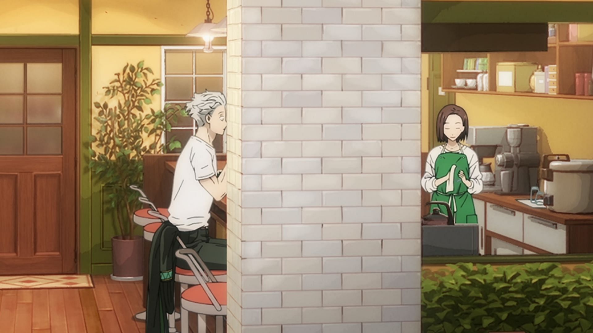 Kotoha and Umemiya talk about Sakura in Wind Breaker chapter 185 (Image via CloverWorks)